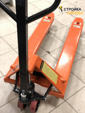  в прокат в Казани. У нас лучшая цена за сутки! Возможность взять в аренду с выгодной скидкой до 40% при экспресс доставке 24/7. И помните, ночью стоимость еще дешевле на 30%! #арендапрокат #виброплита #выгодно